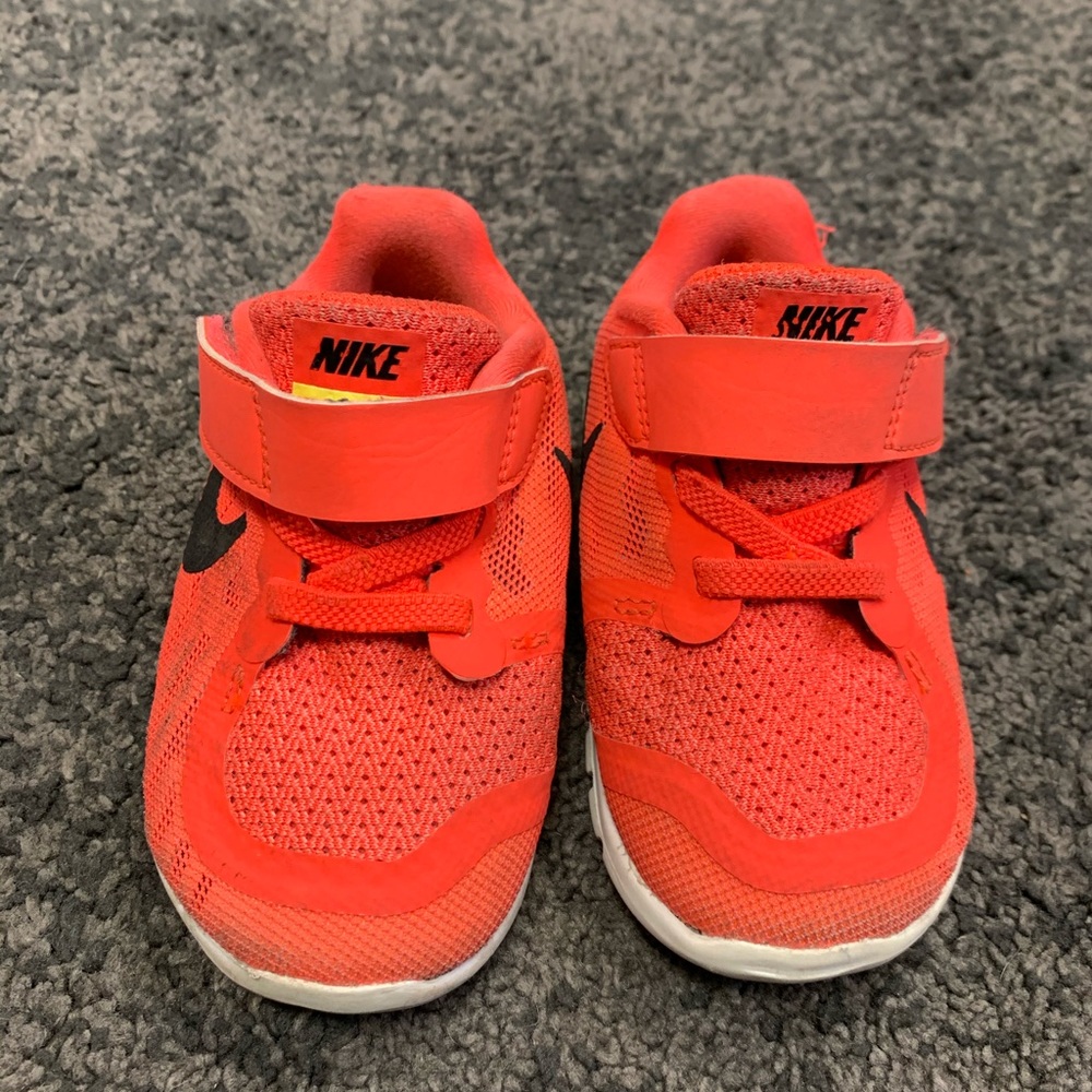 Nike free 6c